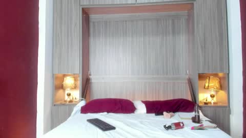 Kendal online show from 02.13.25