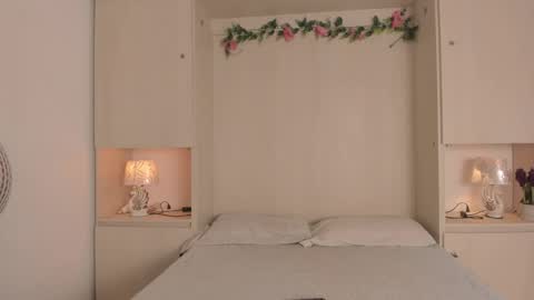 Kendal online show from 02.27.26