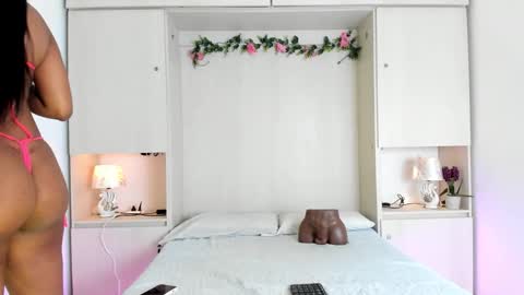 Kendal online show from 03.04.26