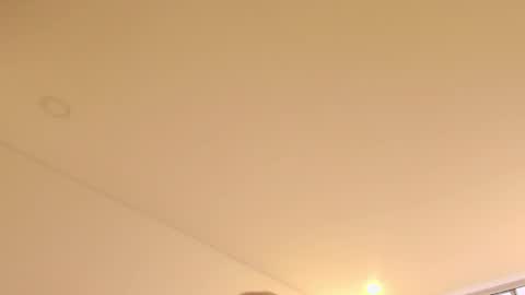 kendall online show from 02.28.25