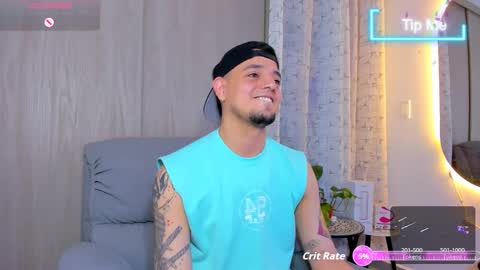 Snapshot of kendel_dimitri chatting on 10.03.25 kendel_dimitri online show from 10.03.25