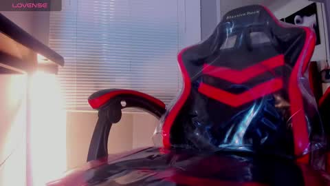 Kender online show from 02.13.25