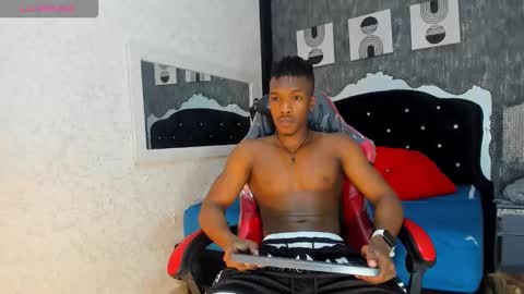 Kender online show from 10.28.25