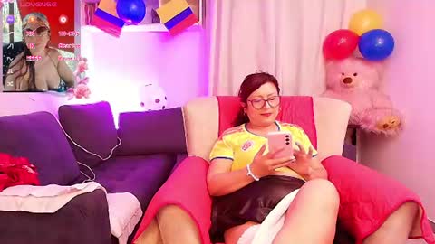 Snapshot of kendra_jhonson chatting on 06.18.26 sweet kendra online show from 06.18.26
