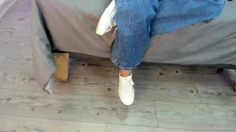 Kendra London online show from 01.15.26