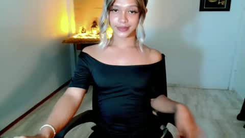 kendra_lunaxx online show from 05.22.26