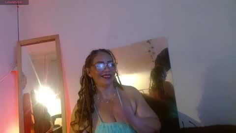 Snapshot of kendra_lust_69 chatting on 05.03.26 kendra_lust_69 online show from 05.03.26