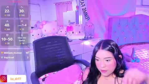 Snapshot of kendra_yul chatting on 05.18.26 Yul online show from 05.18.26