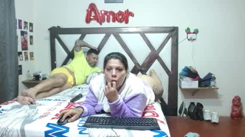 Snapshot of kendraandtommy chatting on 11.21.25 Kendra And Miller online show from 11.21.25