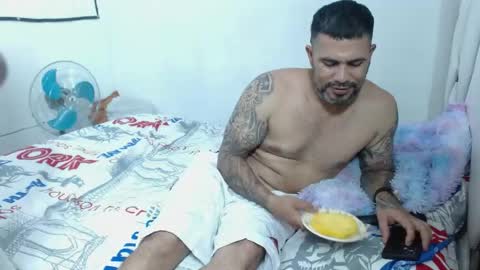 Kendra And Miller online show from 04.11.26