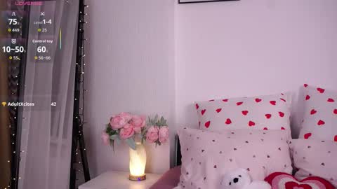 Kira online show from 03.18.26