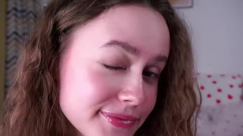 Kira online show from 04.02.26