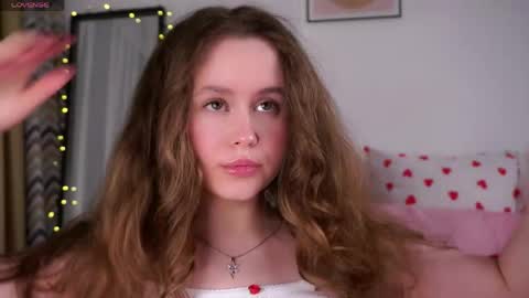 Kira online show from 04.22.26