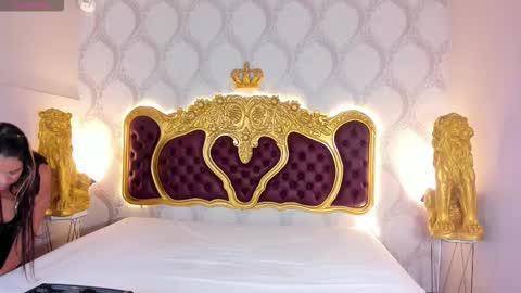 Kendral  online show from 02.08.26