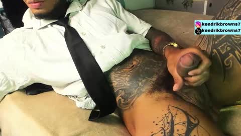 Snapshot of kendrik_brown chatting on 09.24.25 kendrick brown online show from 09.24.25