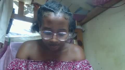 kenilange online show from 12.20.25