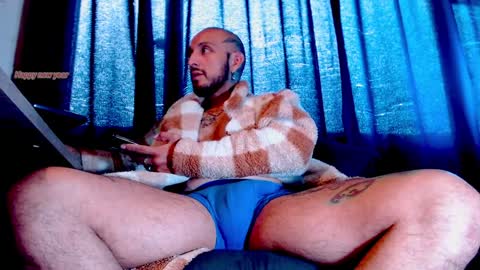 Kenlly online show from 12.31.24