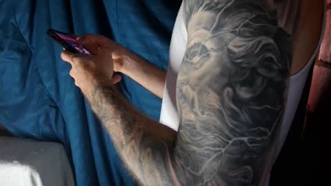 Snapshot of kennerfox77 chatting on 12.21.24 Kennfox777 online show from 12.21.24