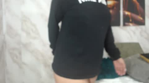 Snapshot of kennethcodyy chatting on 10.10.25 kennethcodyy online show from 10.10.25