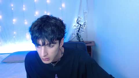 Snapshot of kenny__hot chatting on 12.04.24 kenny online show from 12.04.24