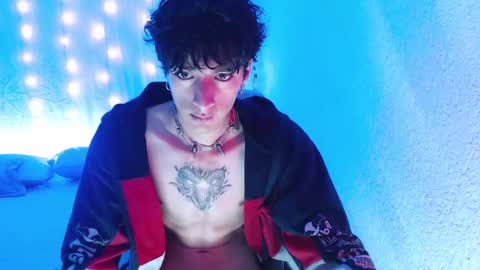 Snapshot of kenny__hot chatting on 01.03.25 kenny online show from 01.03.25