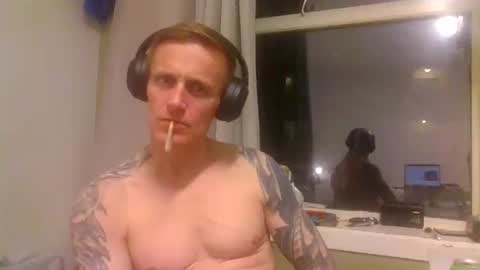 Snapshot of kennyboyk chatting on 05.20.26 kennyboyk online show from 05.20.26