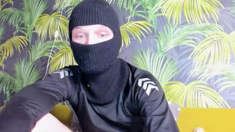 Snapshot of kenordi chatting on 02.15.26 kenordi online show from 02.15.26