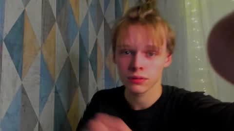 Snapshot of kenordi chatting on 02.18.26 kenordi online show from 02.18.26