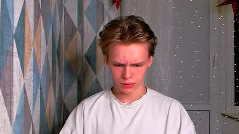 Snapshot of kenordi chatting on 03.17.26 kenordi online show from 03.17.26