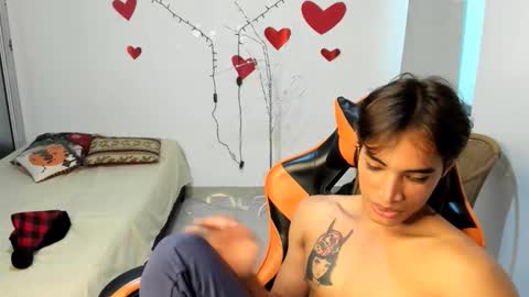 Snapshot of kenshi_roa chatting on 03.05.26 kenshi_roa online show from 03.05.26
