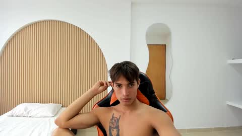 Snapshot of kenshi_roa chatting on 04.30.26 kenshi_roa online show from 04.30.26