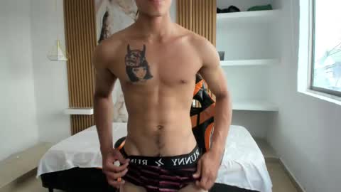 Snapshot of kenshi_roa chatting on 05.17.26 kenshi_roa online show from 05.17.26
