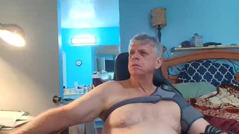 Snapshot of kent_ham chatting on 03.26.26 kent_ham online show from 03.26.26