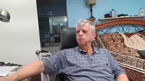 Snapshot of kent_ham chatting on 05.22.26 kent_ham online show from 05.22.26