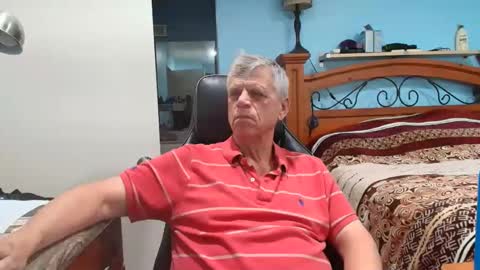 Snapshot of kent_ham chatting on 05.26.26 kent_ham online show from 05.26.26