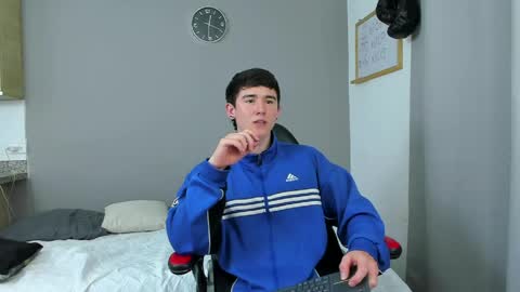 Santiago online show from 04.25.26