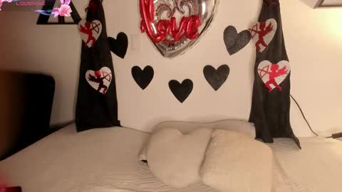 KENTHA  online show from 02.13.26