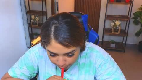 Kenya Buhle online show from 04.14.26