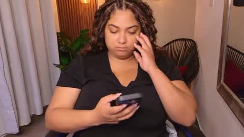 Snapshot of kenya_buhle chatting on 05.15.26 Kenya Buhle online show from 05.15.26