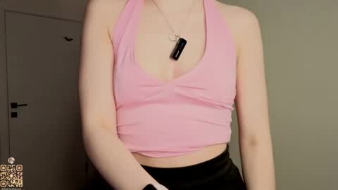 Snapshot of kenyattawestermark chatting on 05.15.26 Lisa online show from 05.15.26