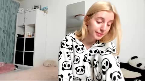 Kenzie online show from 01.13.25