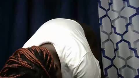 Snapshot of kering_lovly chatting on 10.24.25 kering_lovly online show from 10.24.25