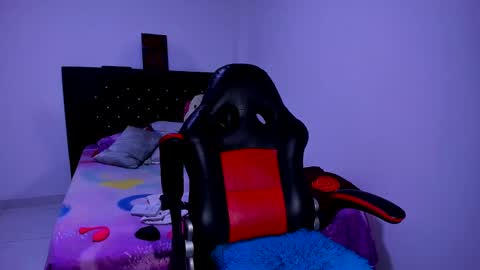 Kerlysmith24 online show from 01.29.25