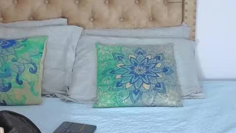 Snapshot of keryhillson chatting on 10.23.25 Kery Hillson online show from 10.23.25