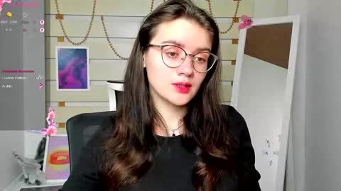 Snapshot of ketrin_pirsss chatting on 09.10.25 Ketrin online show from 09.10.25