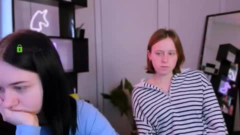 Snapshot of keuli_li chatting on 02.28.26 keuli_li online show from 02.28.26