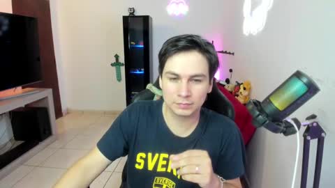 Snapshot of kevin873s chatting on 03.08.25 Kevin online show from 03.08.25