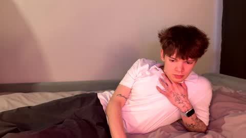 Snapshot of kevin_bucks chatting on 02.14.26 Kevin online show from 02.14.26