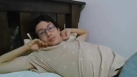 Snapshot of kevintdx chatting on 04.22.26 kevintdx online show from 04.22.26