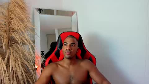 Snapshot of kevinxblack chatting on 02.28.25 sebastian online show from 02.28.25